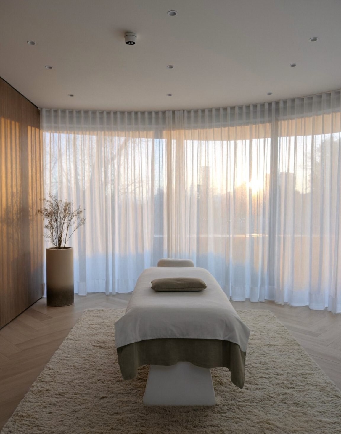 Med spa treatment room